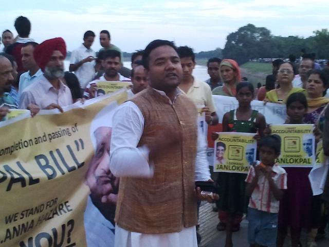 Human Chain Activity at Sukhna Lake in Chandigarh